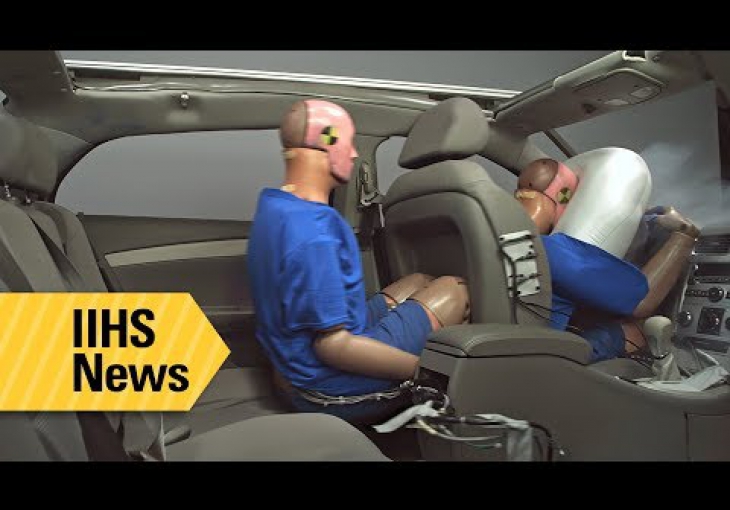 Embedded thumbnail for Did You Know That the Rear Seat Isn’t As Safe As You Think?